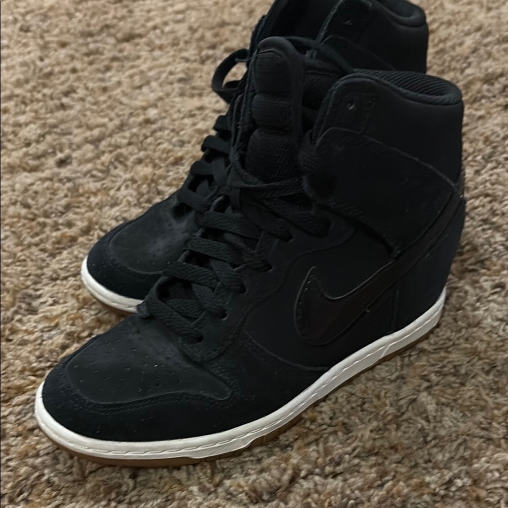 Nike Women's Black High-Top Sneakers